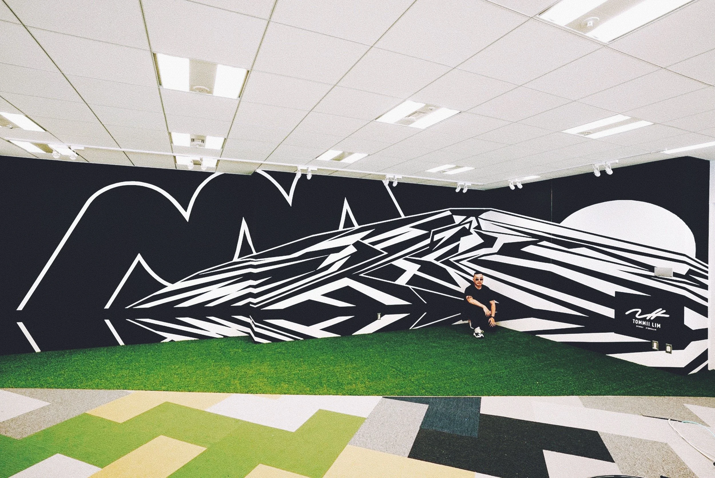 International Mural Tour: Seoul / Tokyo — Tommii Lim's Universe